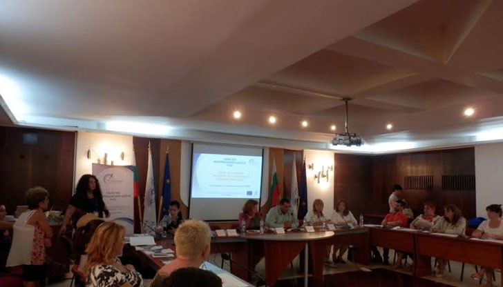 Събитието беше открито от зам.- областния управител Станимир Станчев, който сподели готовността на администрацията да помага на тези, които се ангажират със социално предприемачество