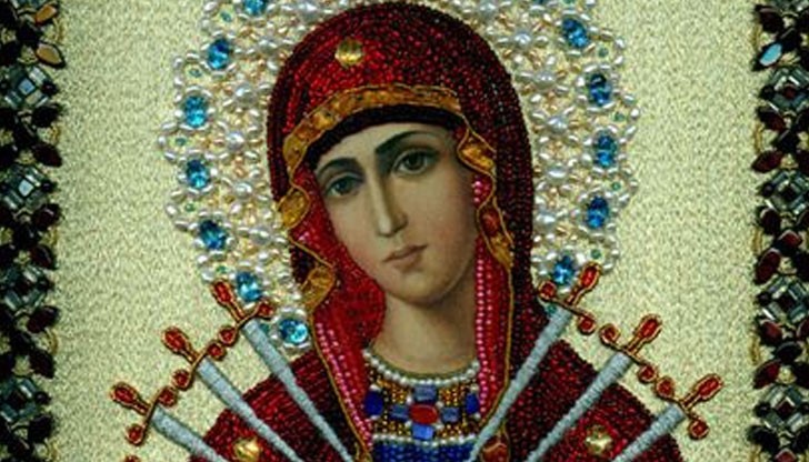 Светинята пристига днес от Русия