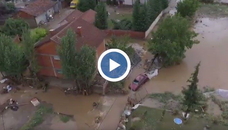 Наводненията в Скопие върнаха спомените на по-възрастните македонци