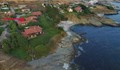 Жени Живкова отхапа парче от морето да си направи имение