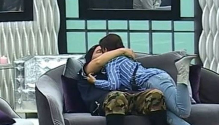 Социалната мрежа гръмна, заради поведението на Миглена Ангелова във "ВИП брадър" Социалната мрежа гръмна, заради поведението на Миглена Ангелова във "ВИП брадър"