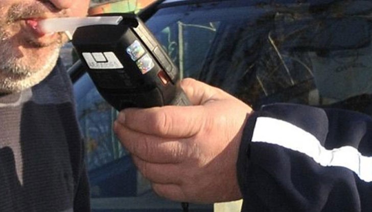 Пияният като казак 55-годишен мъж е задържан в ареста / Снимката е илюстративна Пияният като казак 55-годишен мъж е задържан в ареста / Снимката е илюстративна