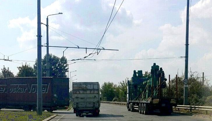 Инцидентът станал малко след 13 часа в района на „Охлюва“