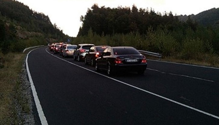 Трафикът на ГКПП "Маказа" е интензивен още от сутринта / Снимката е илюстративна/