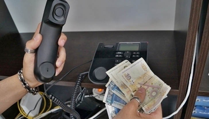 Две жени се простиха с парите си заради телефонни измами