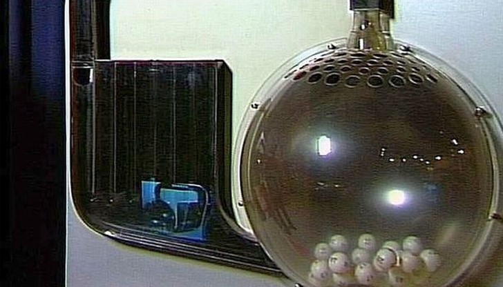 Част от тегленията ще се излъчват вече по bTV Част от тегленията ще се излъчват вече по bTV