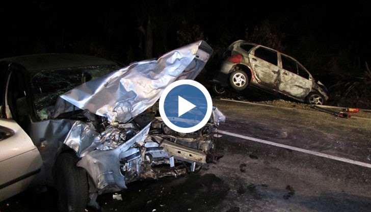 Още трима души са в русенската болница след челен удар на две коли на пътя Бяла - Попово