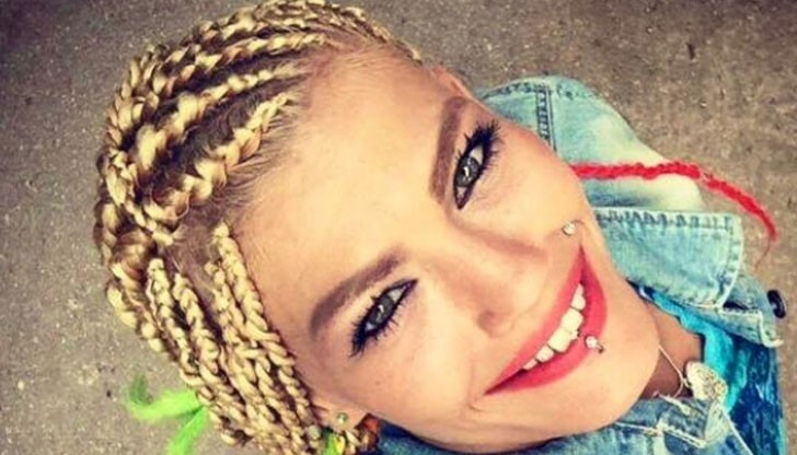 Професията на Жана налага излизането й от къщата в петък Професията на Жана налага излизането й от къщата в петък