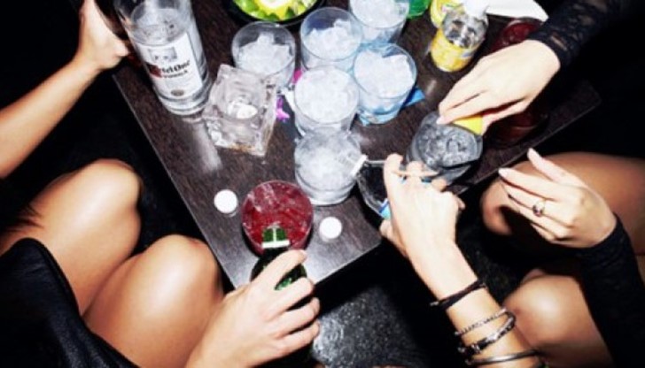 Жената спала два дни и се събудила сляпа Жената спала два дни и се събудила сляпа