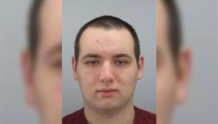 Галин е в неизвестност от 4 август, когато пристига с автобус в София към 21:30 часа вечерта на Централната автогара, но не се обажда на семейството си Галин е в неизвестност от 4 август, когато пристига с автобус в София към 21:30 часа вечерта на Централната автогара, но не се обажда на семейството си