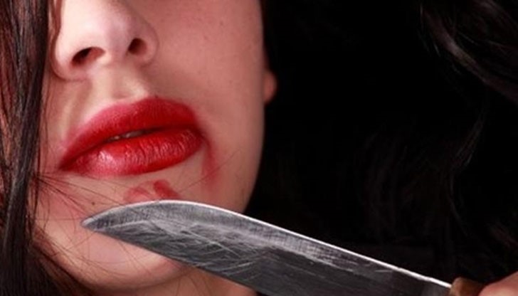 Затворник в отпуск насочил нож към момичето, за да я ограби / Снимката е илюстративна Затворник в отпуск насочил нож към момичето, за да я ограби / Снимката е илюстративна
