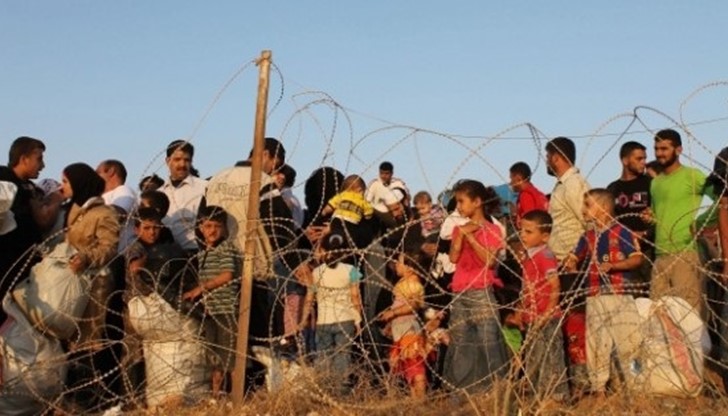 В момента в Гърция има около 60 000 бежанци