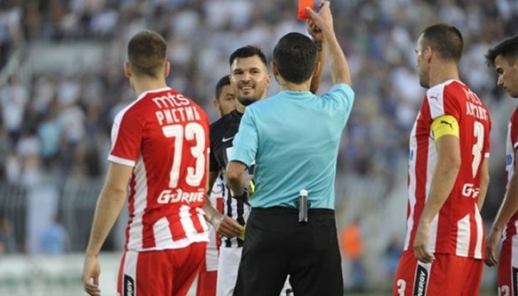 Валката решил да демонстрира чувство за хумор!