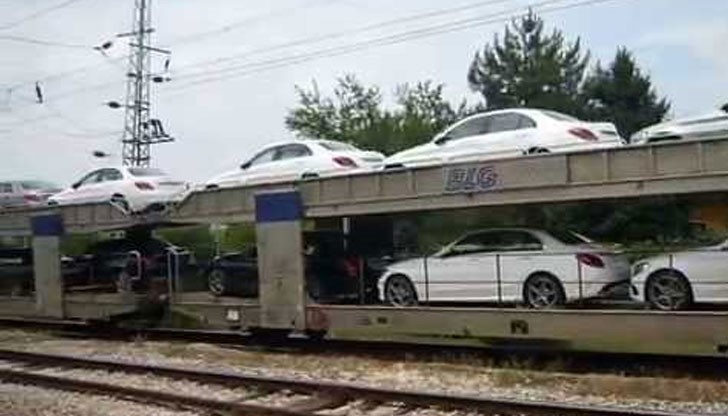 Влакът е пристигнал за влизане в страната вчера на ГКПП "Капитан Андреево" - гара.