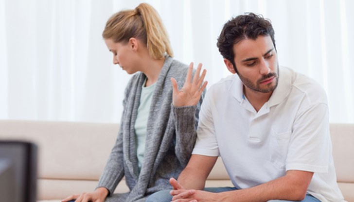 Все някога пропастта между двамата започва да се уголемява