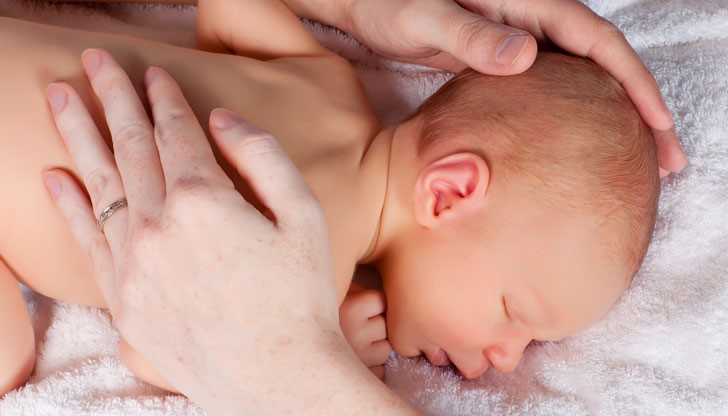 На бял свят се появи първото дете, за чието зачеване бе използвана нова технология с ДНК на трима души На бял свят се появи първото дете, за чието зачеване бе използвана нова технология с ДНК на трима души