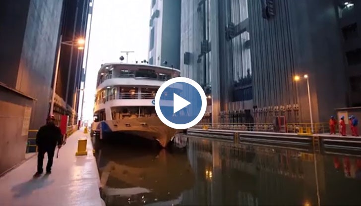 Асансьорът може да носи големи кораби до 3000 тона