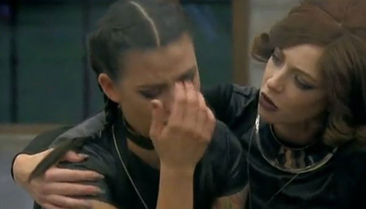 Стресираната водеща тръгна към лудницата в Къщата на риалитито