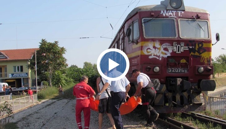 Възрастна жена се размина на косъм със смъртта на жп линия