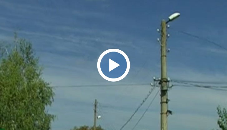 От постоянни токови удари, прекъсвания на електрозахранването и ниско напрежение се оплакват около 50 семейства