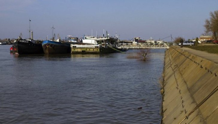 Нивото на река Дунав в българския участък продължава да се понижава