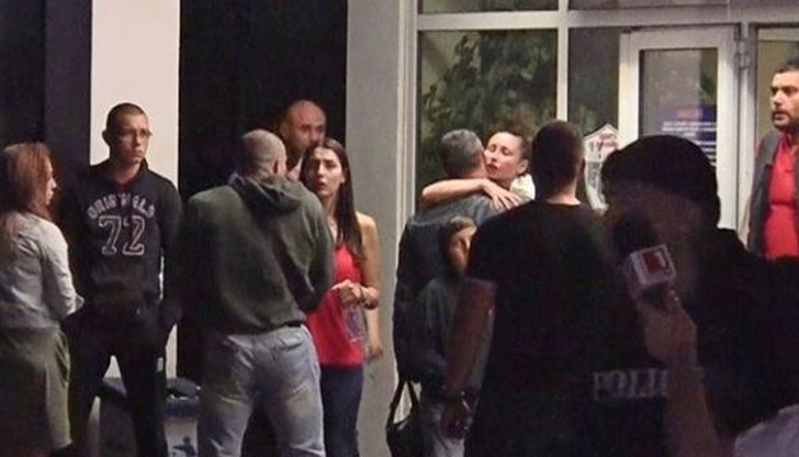 Антигона Янулис разказа за ада, в който се озовало семейството след стрелбата Антигона Янулис разказа за ада, в който се озовало семейството след стрелбата