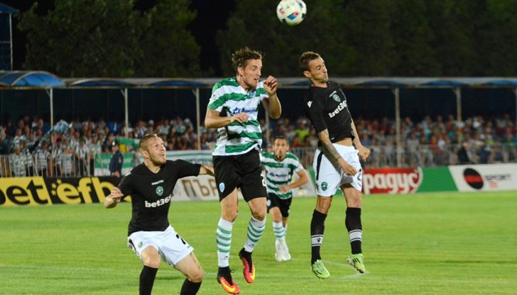 В мача от шестия кръг варненци затрудниха сериозно шампионите