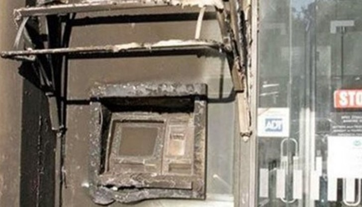 Тази сутрин до блок "Желю войвода" банкомата на ДСК беше взривен / Снимката е илюстративна