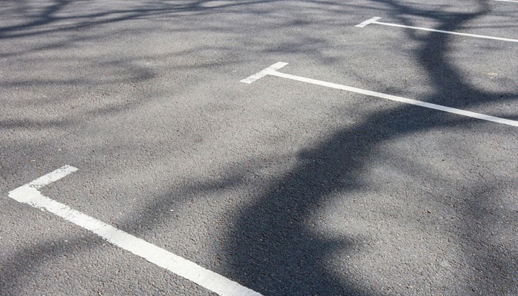 Спрял съм като капут, защото колата не пали. Ще ме прощавате