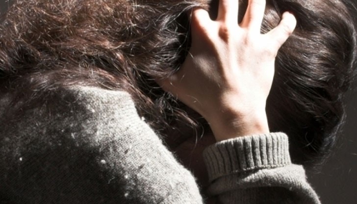 Момичето бива пребито на спирка в София и никой не е дръзнал да и помогне