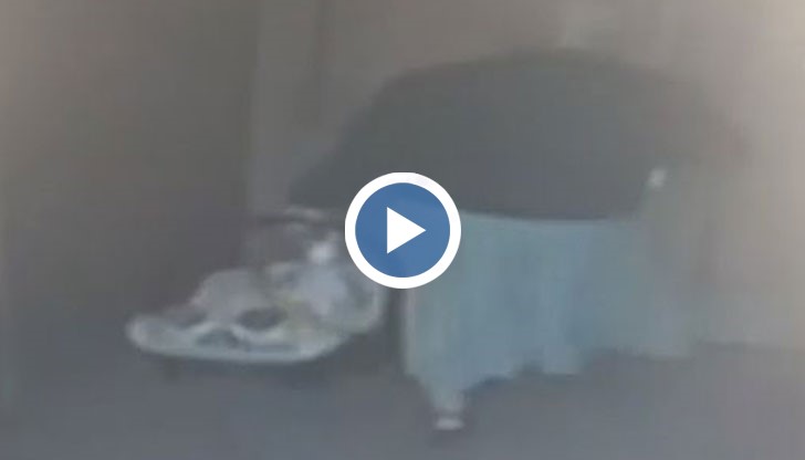 Жената е задигала бебето от църква