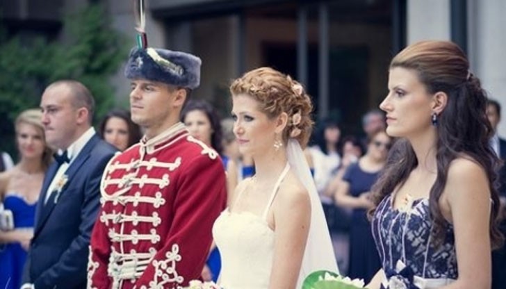 Редник Евлоги Веселинов и Констанция вдигнаха сватба за чудо и приказ в резиденция Бояна