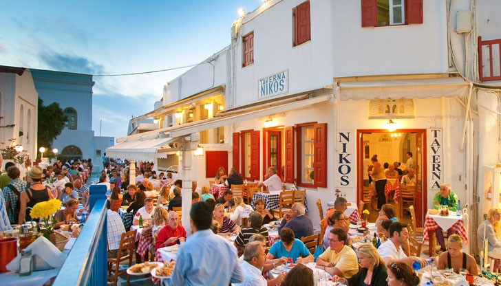 Не е за вярване! Да няма места? Септември стана август за гърците – това направихме в края на лятото