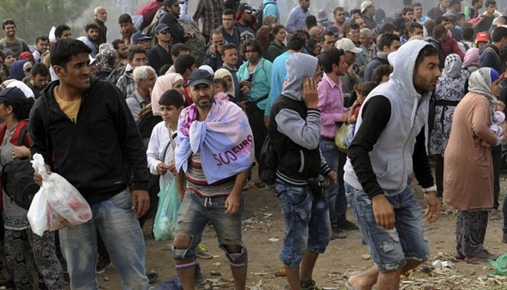 Има планове за откриване на още три бежански центъра в Северна България, който да поема мигрантите заловени отвъд Стара планина Има планове за откриване на още три бежански центъра в Северна България, който да поема мигрантите заловени отвъд Стара планина