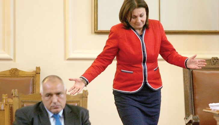 Кирил Добрев и Жельо Бойчев попитаха защо министър Румяна Бъчварова не работи със същия ентусиазъм по подадени от тях сигнали Кирил Добрев и Жельо Бойчев попитаха защо министър Румяна Бъчварова не работи със същия ентусиазъм по подадени от тях сигнали