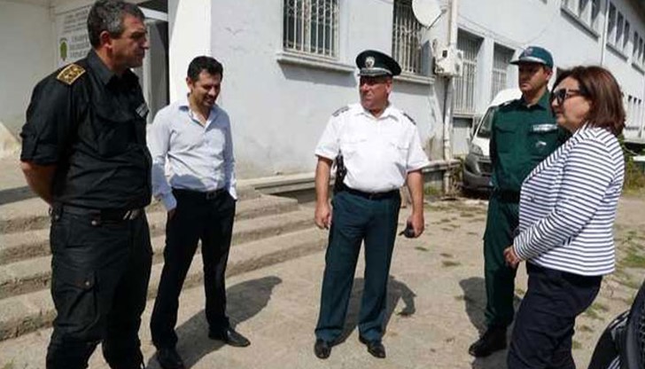 Меркел обещала помощ за опазване на границата