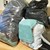 Медици даряват дрехи на хората от приюта „Добрият самарянин”