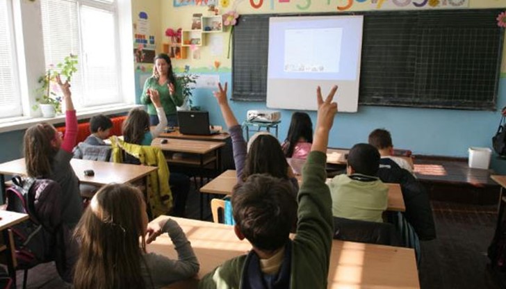 Синдикат „Образование“ към КТ „Подкрепа“ искрено се надява на „Златен век на българското образование“
