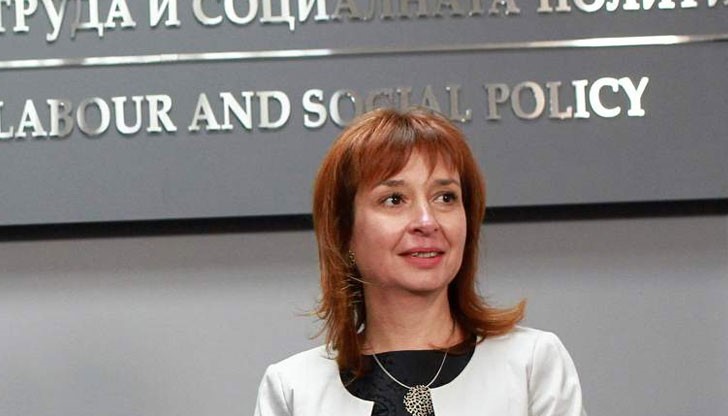 Русинова съобщи, че се готвят промени в Кодекса на труда, които до голяма степен ще отговорят на очакванията на бизнеса
