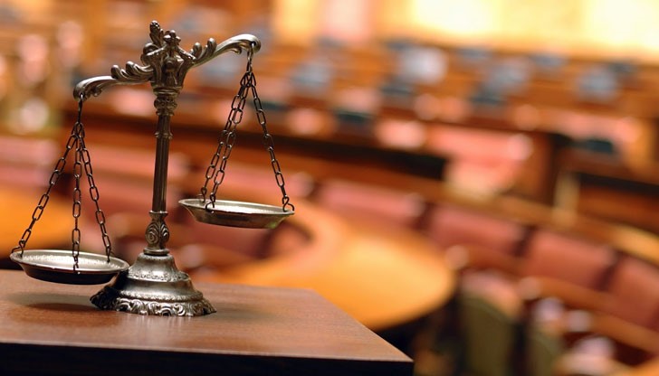 Минималният хонорар за писмена консултация се вдига от 40 на 60 лева Минималният хонорар за писмена консултация се вдига от 40 на 60 лева