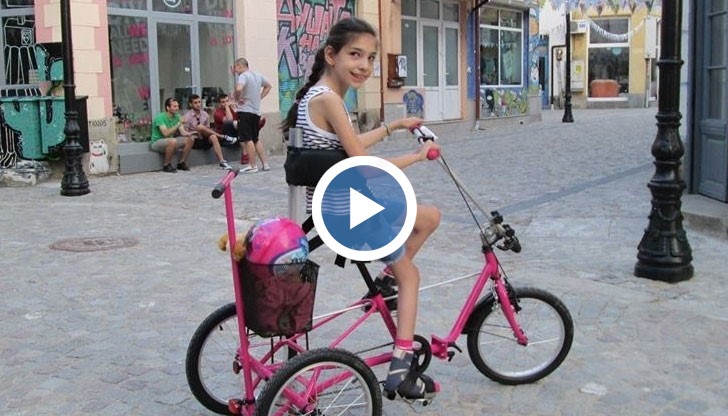 Във вторник неизвестен мъж открадна специалното колело на момиченцето, което е с детска церебрална парализа