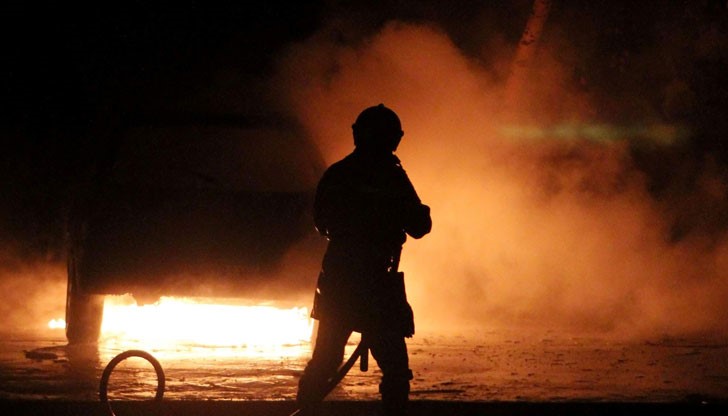 Причините за възникване на пожара и стойността на нанесените щети са в процес на изясняване / Снимката е илюстративна/ Причините за възникване на пожара и стойността на нанесените щети са в процес на изясняване / Снимката е илюстративна/