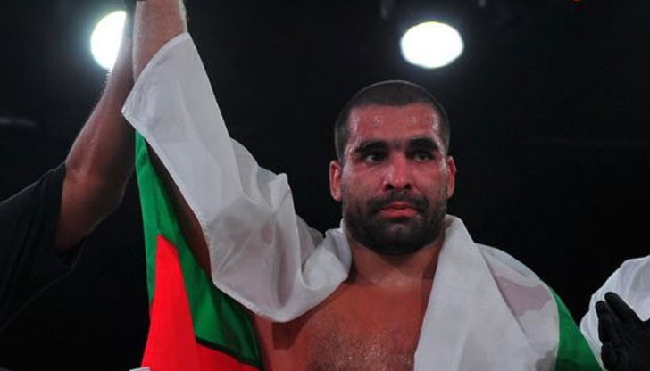 Любимата на ММА боеца Благой Иванов го дари със син