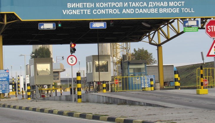 Затвориха Дунав мост за изпитания заради ремонта