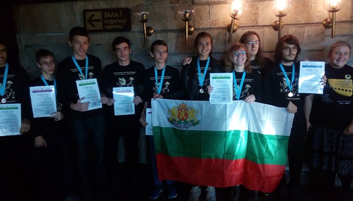 Това е най-доброто представяне на български ученици при участия в 19 олимпиади досега.