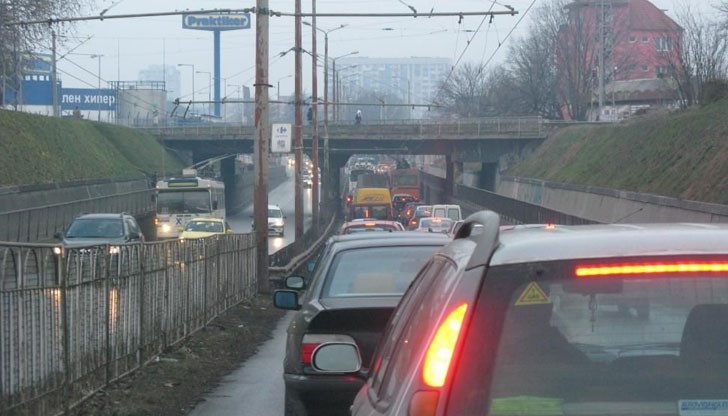 Полицията в Русе се държи мутренски Полицията в Русе се държи мутренски