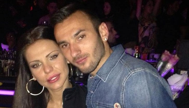 Виктория Димитрова изгуби нероденото си дете, което почина в 8-я месец в корема й Виктория Димитрова изгуби нероденото си дете, което почина в 8-я месец в корема й