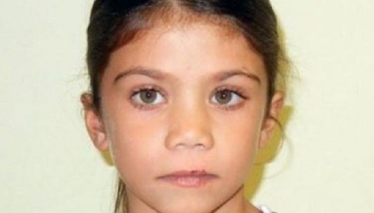 Роми от Гърция комуникират с такива от България и купуват техни деца, като русите и синеоките са най-скъпи Роми от Гърция комуникират с такива от България и купуват техни деца, като русите и синеоките са най-скъпи