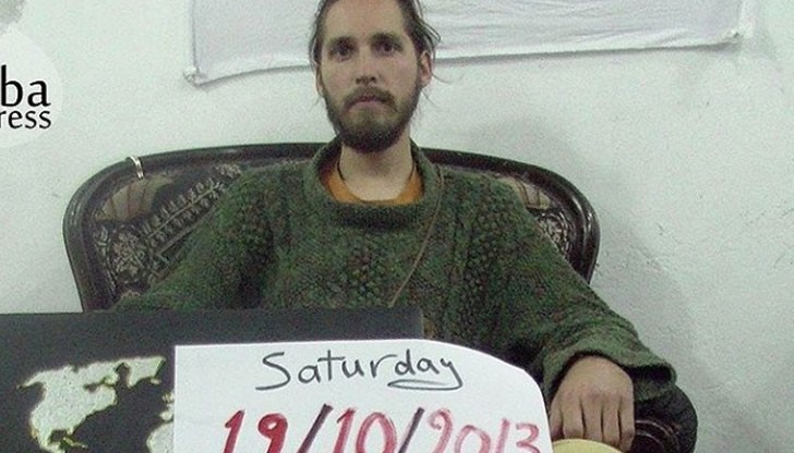 Константин беше отвлечен през октомври 2013 година от ислямистката група Лиуа ат Таухид