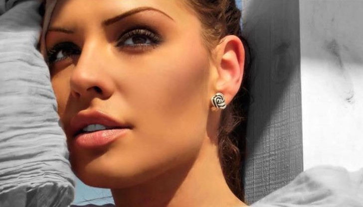 Бургазлийката съобщи сама щастливата вест в социалната мрежа